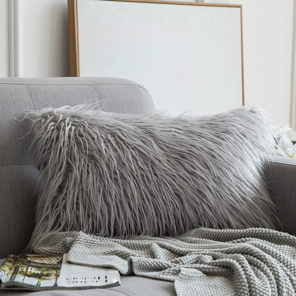 Luxury HomeElegant Cozy Grey Mongolian Faux Fur Lumbar Throw Pillow Cover